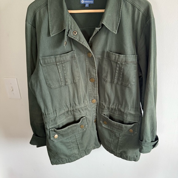 Democracy Women’s Olive Green Military Utility Jacket Cargo Pockets Size XL Coat - Picture 9 of 9